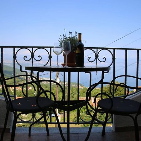 Apartman Tera Appartement Dobreć Buitenkant foto