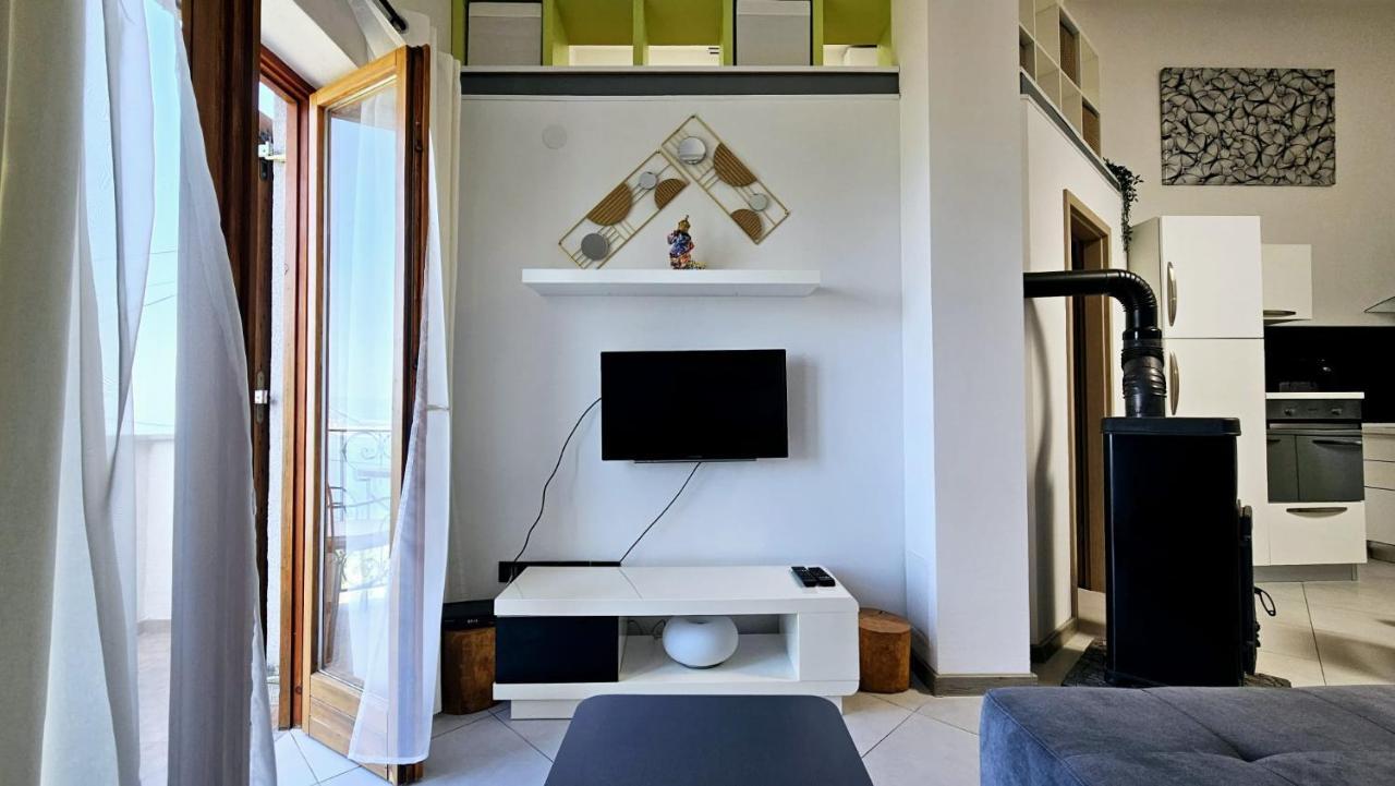 Apartman Tera Appartement Dobreć Buitenkant foto